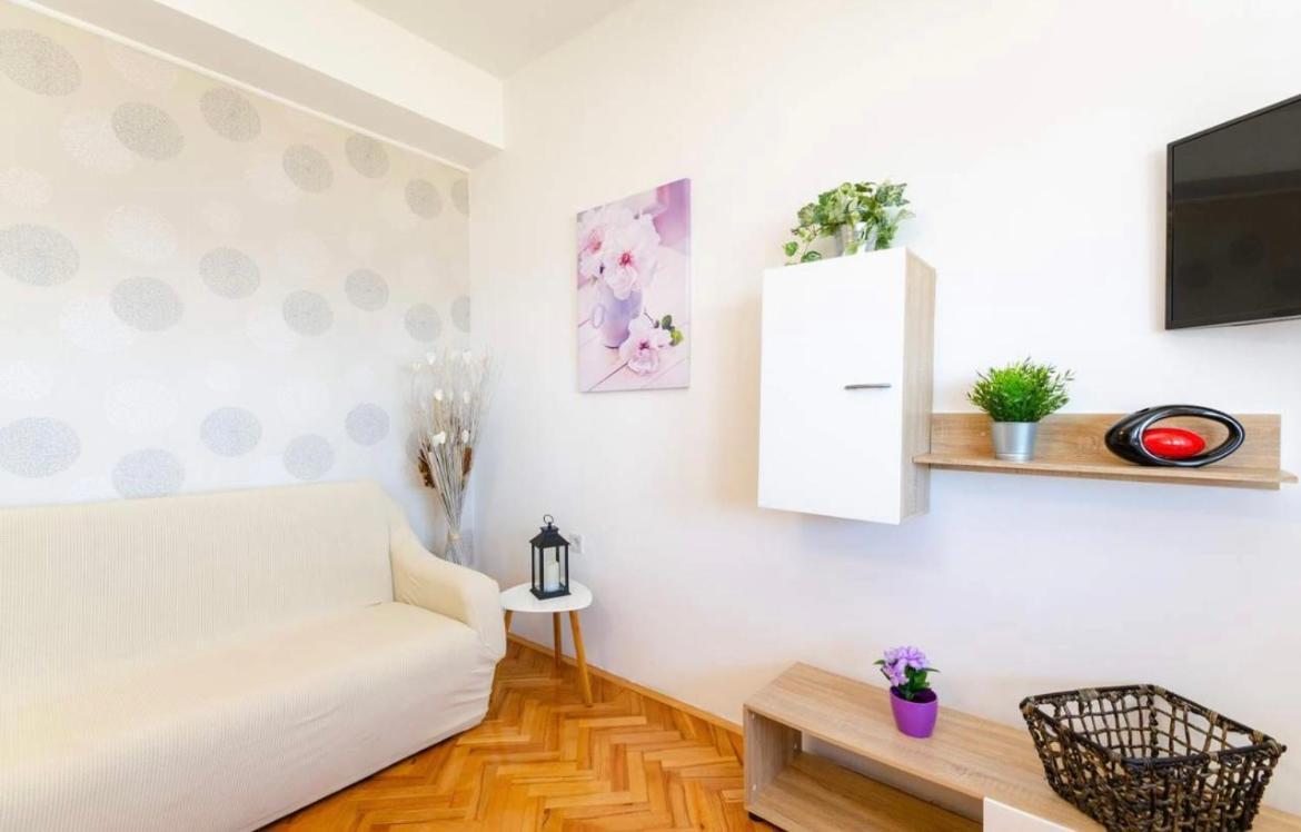 Apartments Tatjana Crikvenica Eksteriør billede